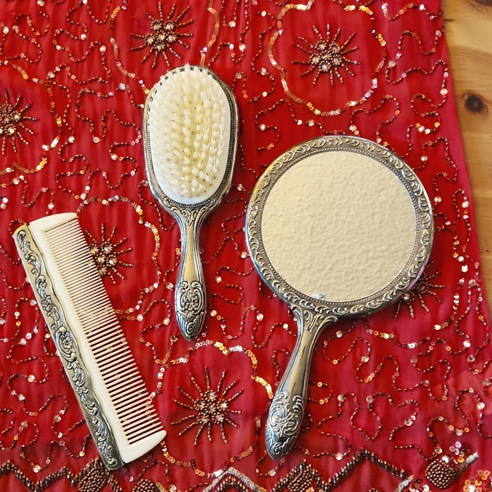 Silver Vanity Set, Vintage
